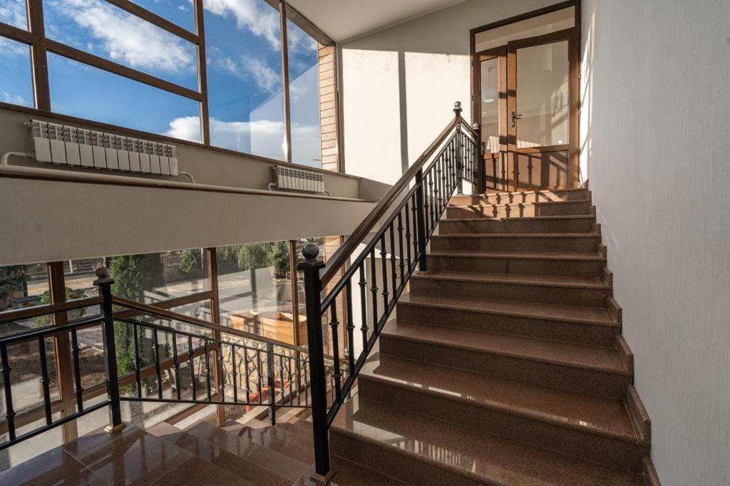 Muras Hotel Karakol Dış mekan fotoğraf